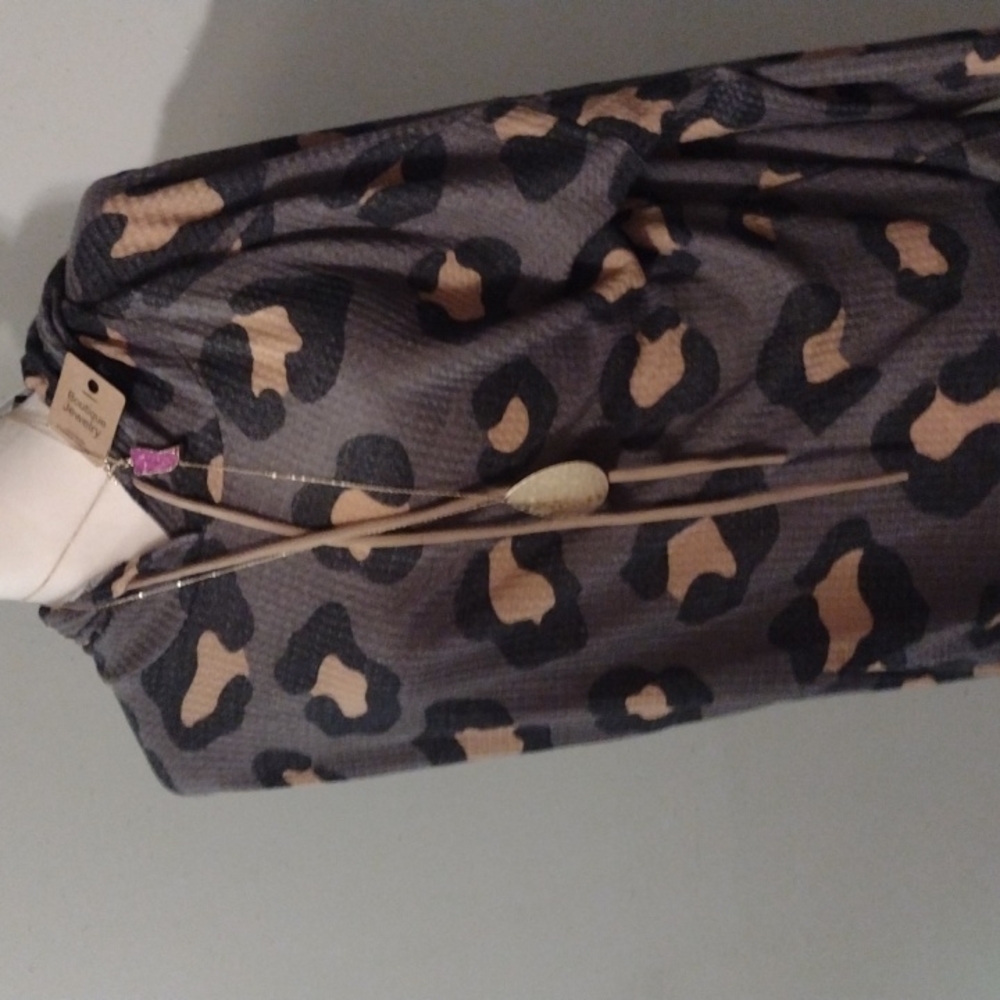 Women's hooded waffle cone medium weight tunic style top leopard spots